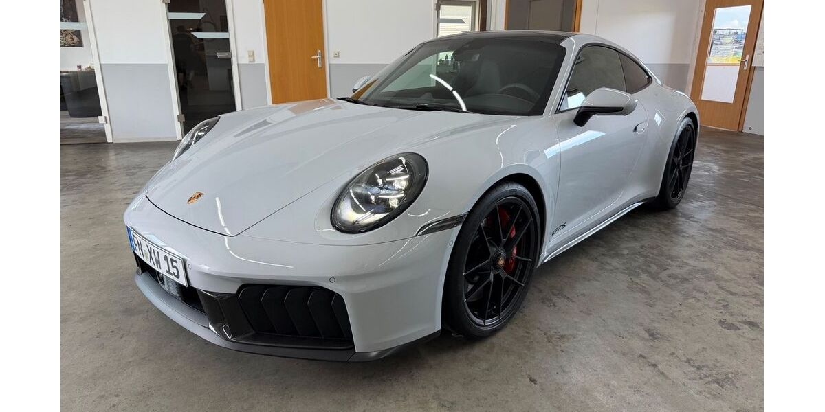 Porsche 992 1.800 km 195.000 &euro; Bermatingen 88697