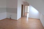 Dachgeschoßwohnung Osterhofen - 2 Zimmer, 42 m&sup2;, 570&euro; | Angebot:24815282