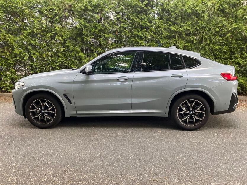 X4