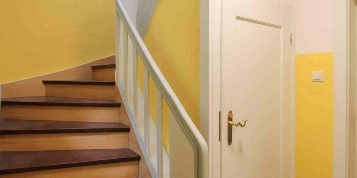 Mehrfamilienhaus, Wohnhaus Fürth Unterfarrnbach - 7 Zimmer, 230 m&sup2;, 528.000&euro; | Angebot:25474646