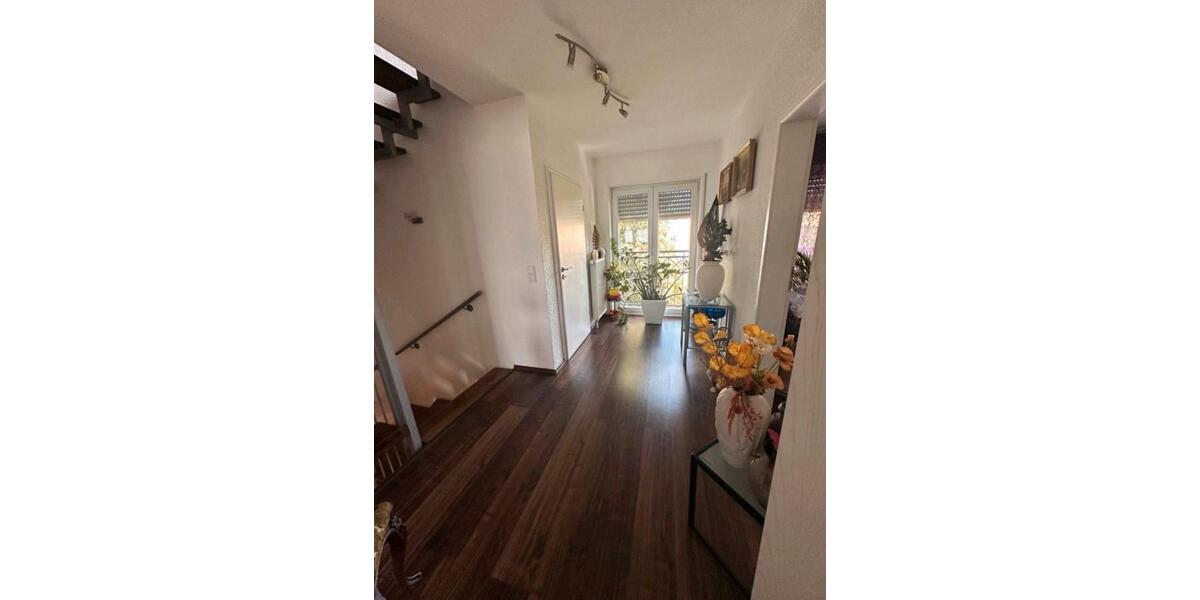 Reihenhaus Riedstadt - 4 Zimmer, 150 m&sup2;, 1.850&euro; | Angebot:26680510
