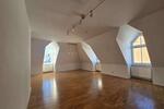Etagenwohnung Erfurt - 2 Zimmer, 129 m&sup2;, 1.490&euro; | Angebot:24750428