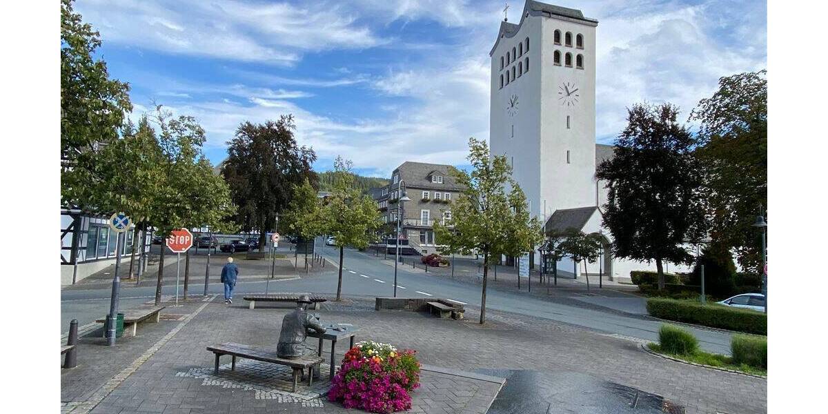 Gewerbeobjekt Schmallenberg Bad Fredeburg - 9 Zimmer, 70 m&sup2;, 299.000&euro; | Angebot:25682614