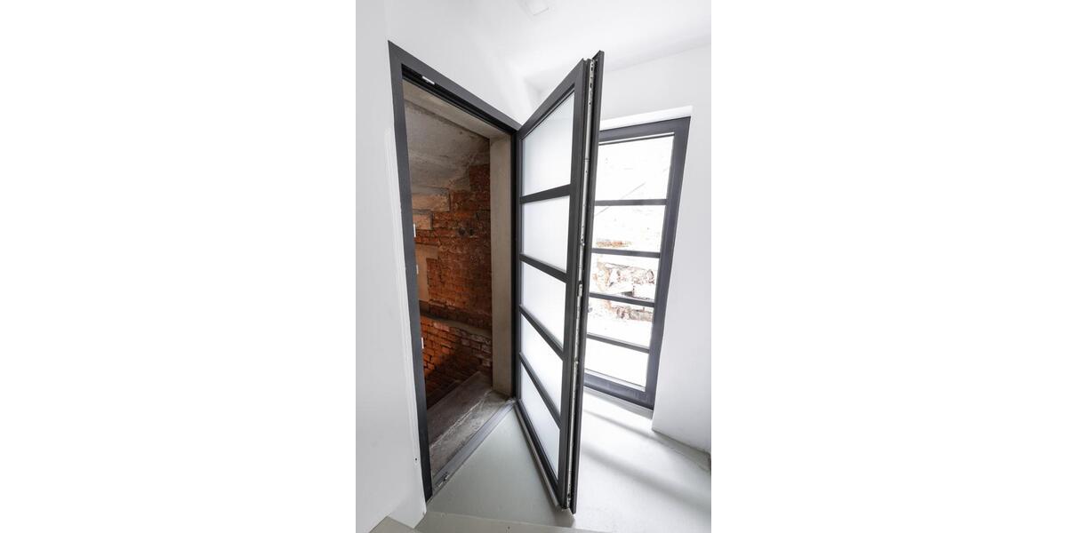 Etagenwohnung Lichtenstein (Sachsen) - 4 Zimmer, 100 m&sup2;, 950&euro; | Angebot:25830287