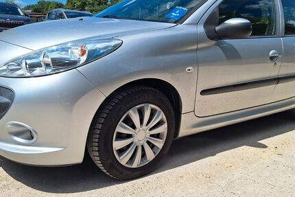 Peugeot 206 172.949 km 2.500 &euro; Nürnberg 90425