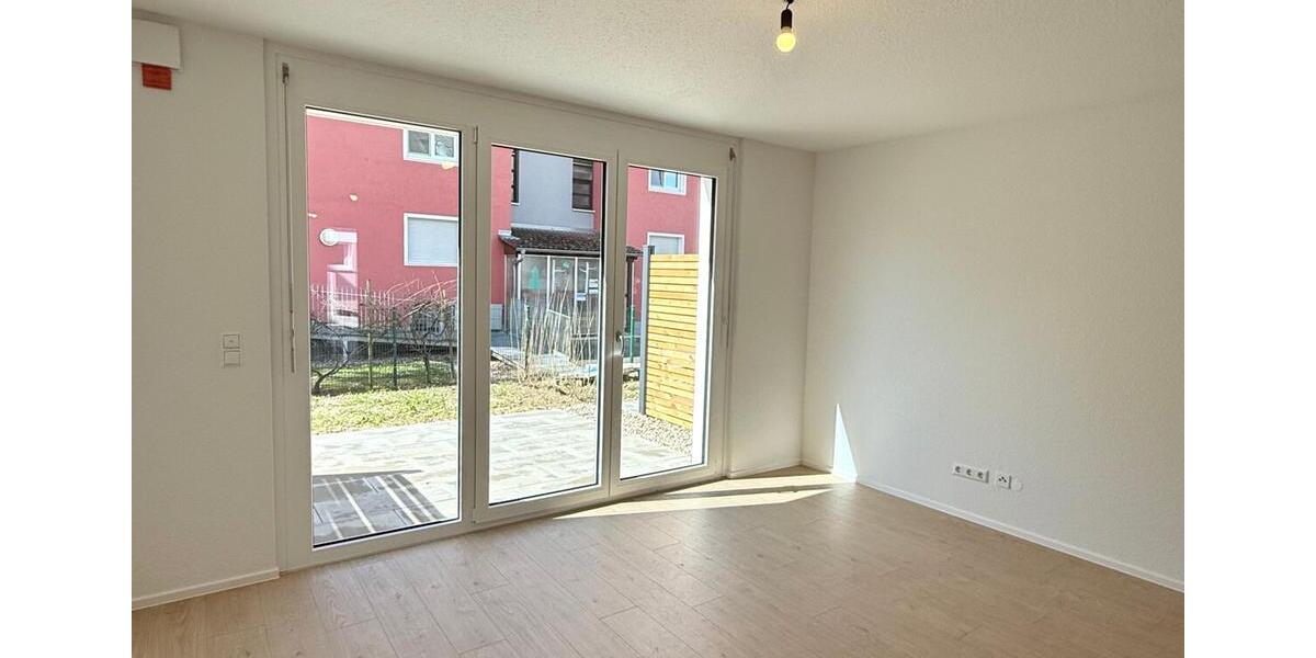 Reihenhaus Weingarten (Baden) - 5 Zimmer, 123 m&sup2;, 1.780&euro; | Angebot:24548721