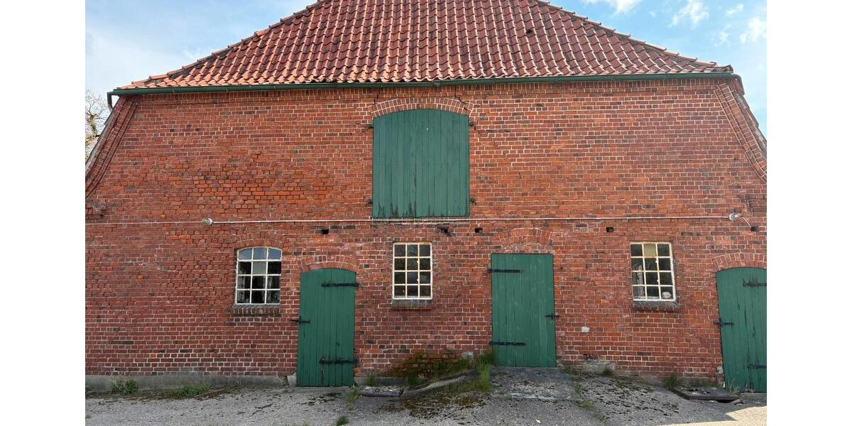 Bauernhaus, Landhaus Beringstedt - 8 Zimmer, 180 m&sup2;, 1.400&euro; | Angebot:26335864