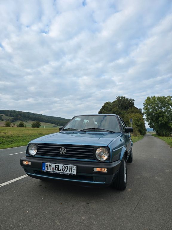 VW Golf 143.000 km 5.500 € Hameln 31789