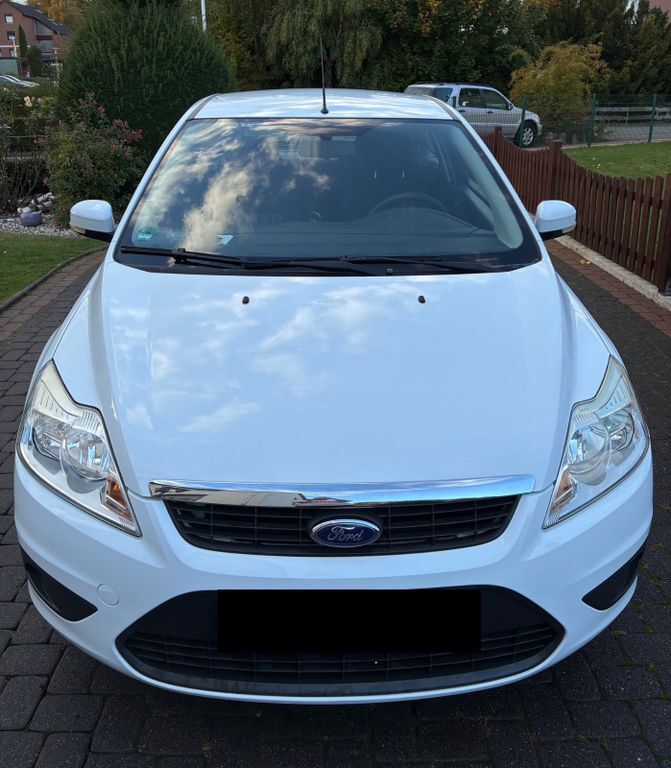 Ford Focus 153.000 km 2.999 € Rodenberg 31552
