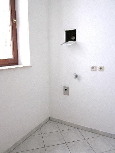 Etagenwohnung Plauen - 2 Zimmer, 51 m&sup2;, 250&euro; | Angebot:26645182