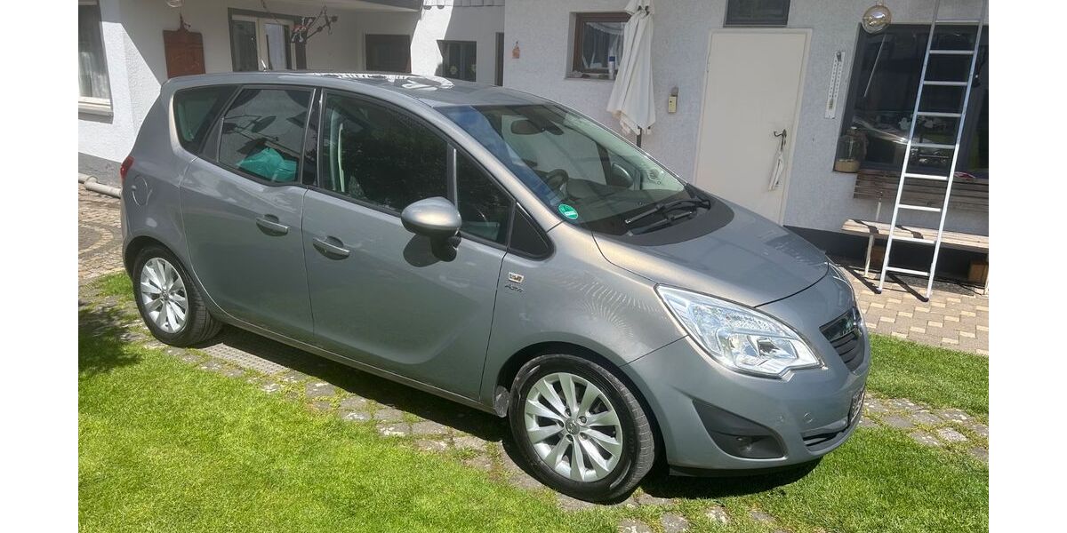 Opel Meriva 71.000 km 6.600 &euro; Görsbach 99765
