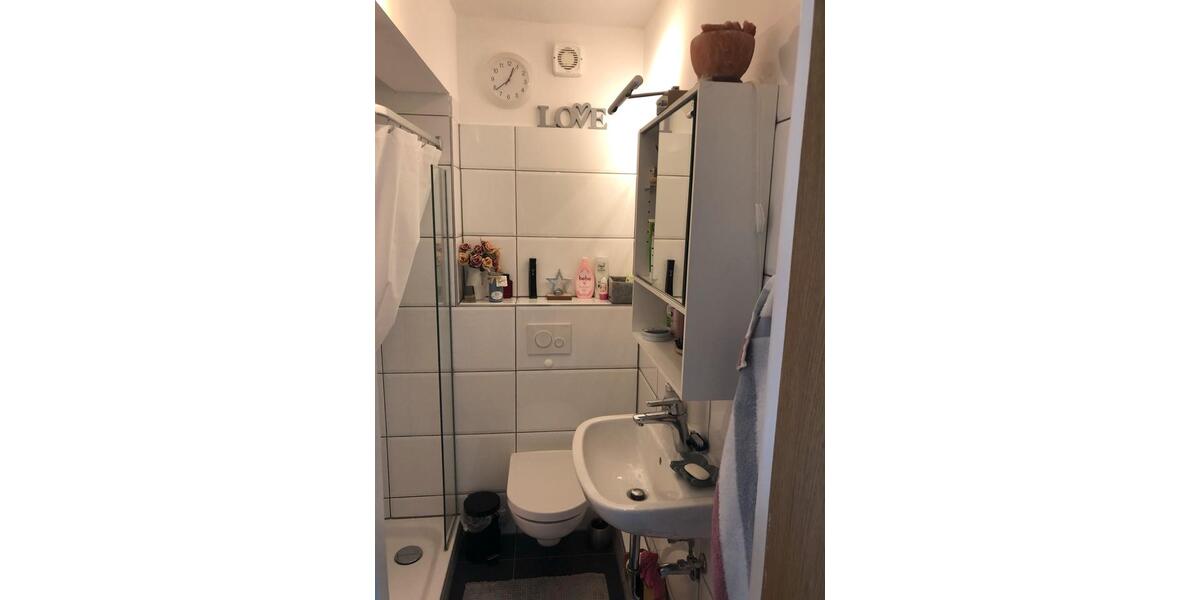 Reihenhaus Wedel - 3.5 Zimmer, 75 m&sup2;, 1.200&euro; | Angebot:26411436