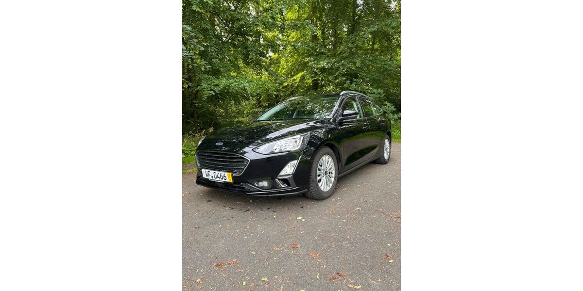 Ford Focus 74.000 km 13.990 &euro; Salzgitter 38228