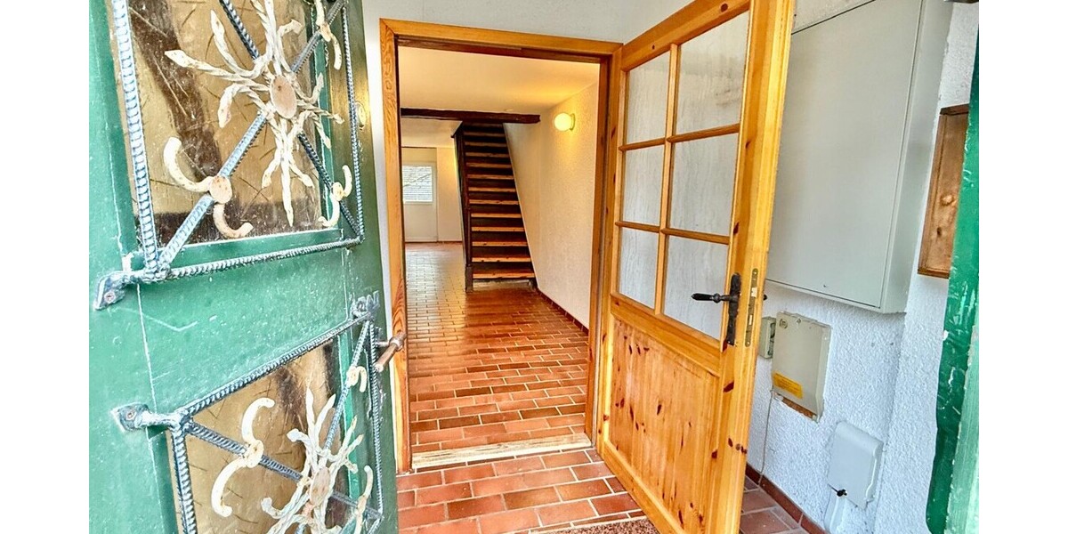 HORN IMMOBILIEN++ Friedland, historisches Stadthaus mit 6 Zimmern, Kaminöfen, 2 Bädern und Garage - Einfamilienhaus Friedland | Angebot:26181375