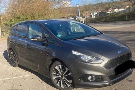 Ford S-Max 77.000 km 17.500 &euro; Erbach 64711