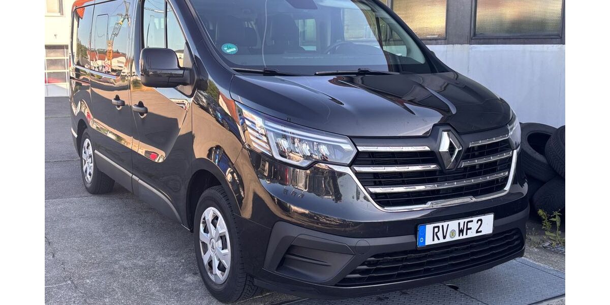 Renault Trafic 170.000 km 21.999 &euro; Bad Waldsee 88339