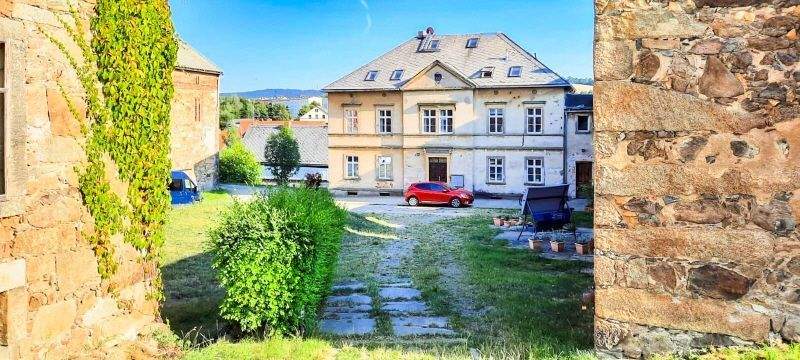 Bauernhaus, Landhaus Neustadt Polenz - 8 Zimmer, 328 m&sup2;, 280.000&euro; | Angebot:25727582