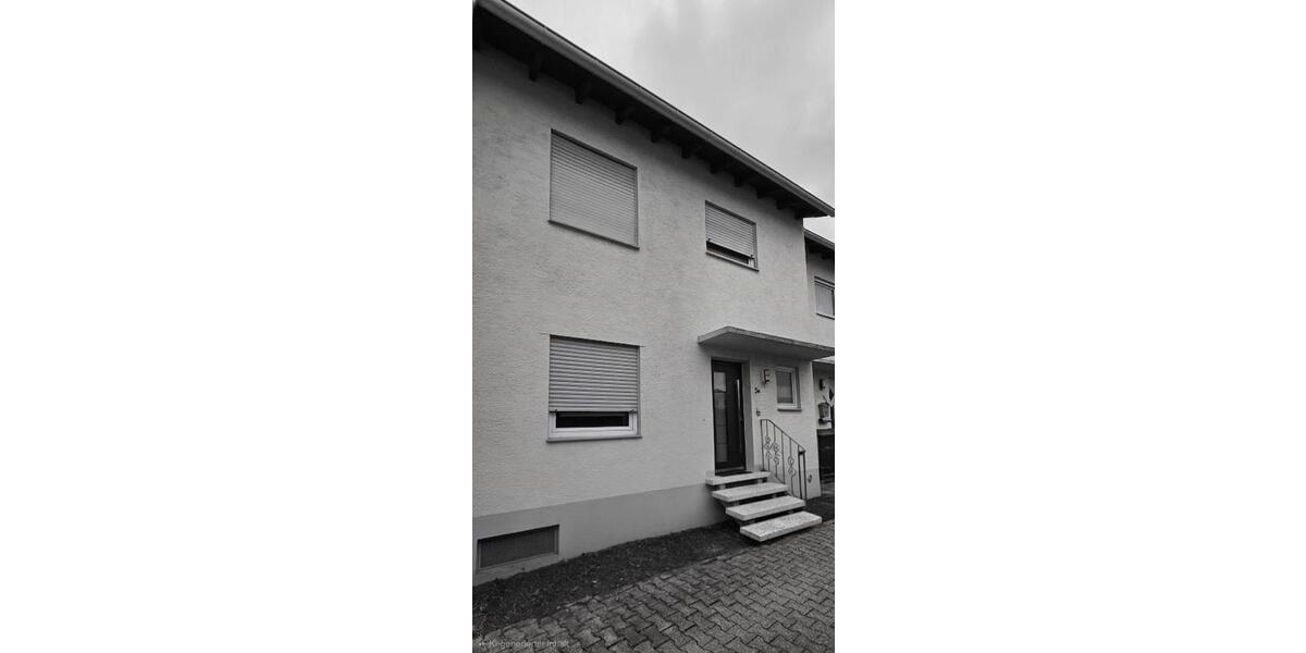 Reihenhaus Worms Vororte Südwest - 4 Zimmer, 120 m&sup2;, 1.200&euro; | Angebot:26195237