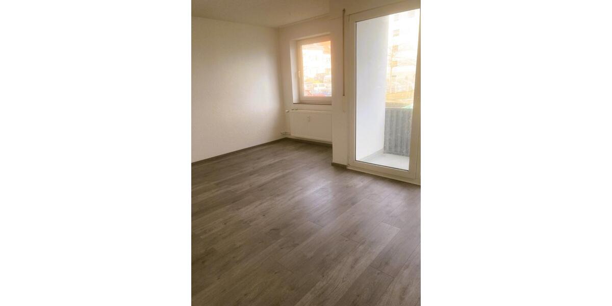 Etagenwohnung Pirmasens - 3 Zimmer, 76 m&sup2;, 496&euro; | Angebot:26164846