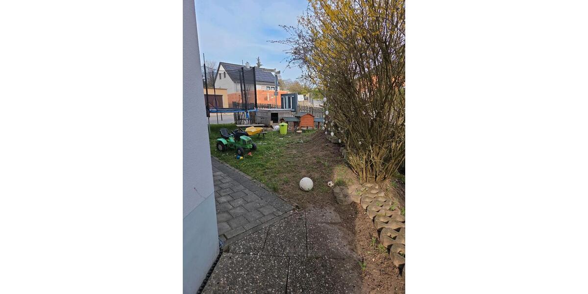 Einfamilienhaus Lisberg - 5.5 Zimmer, 140 m&sup2;, 1.150&euro; | Angebot:26041050