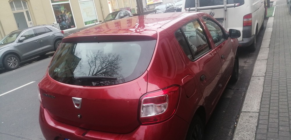 Dacia Sandero 185.685 km 6.000 &euro; Hannover 30159