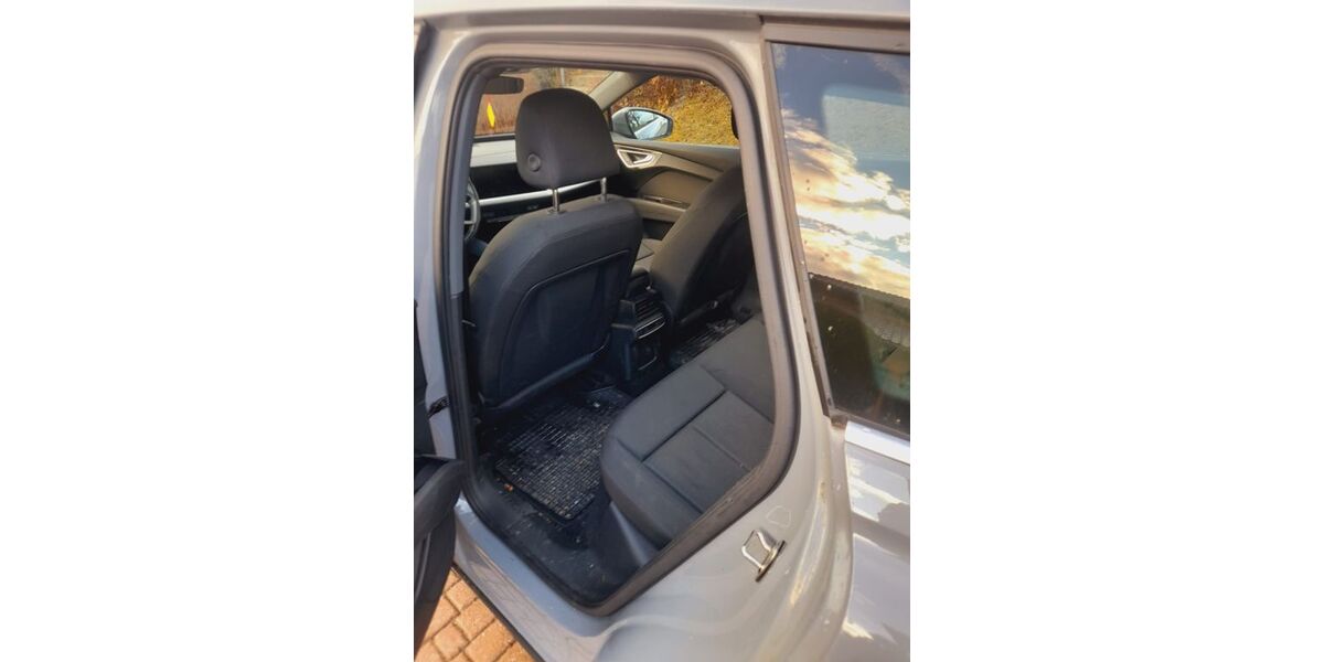 Audi Q4 e-tron 61.500 km 20.900 &euro; Plößberg 95703