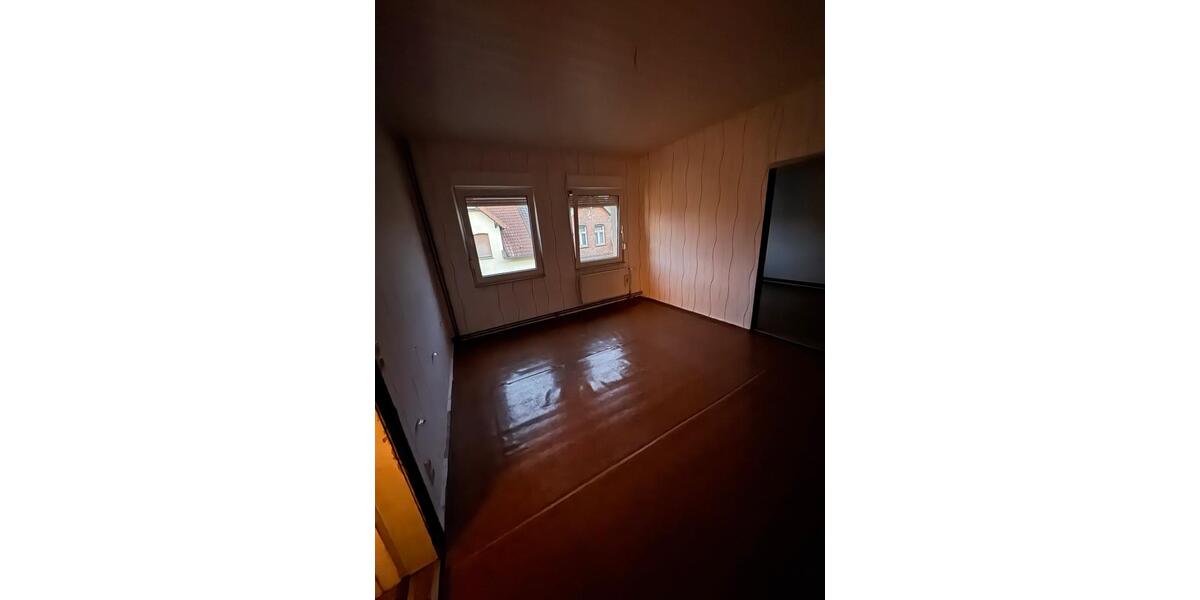 Mehrfamilienhaus, Wohnhaus Tangerhütte - 8 Zimmer, 220 m&sup2;, 151.000&euro; | Angebot:26974208