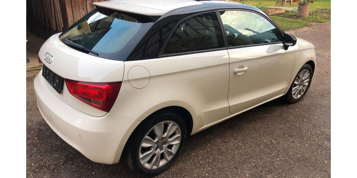Audi A1 100.000 km 7.000 &euro; Weinstadt 71384