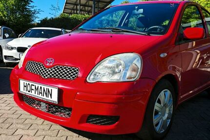 Toyota Yaris 153.000 km 3.050 &euro; Nürnberg 90427