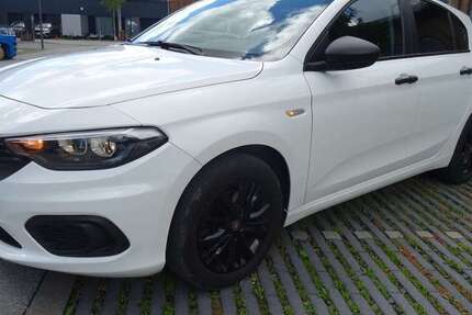 Fiat Tipo 58.000 km 9.950 &euro; München 81249