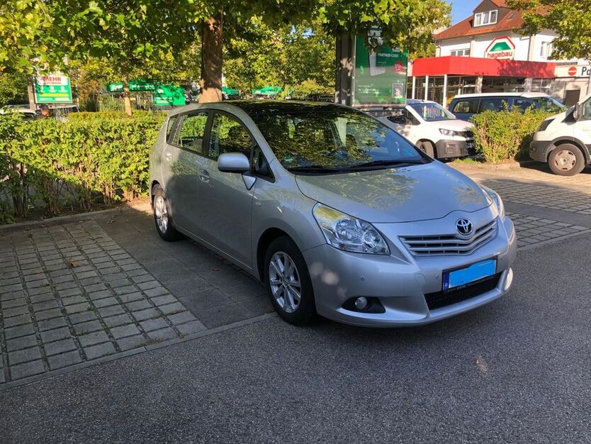 Toyota Verso 140.000 km 8.500 € Haar 85540