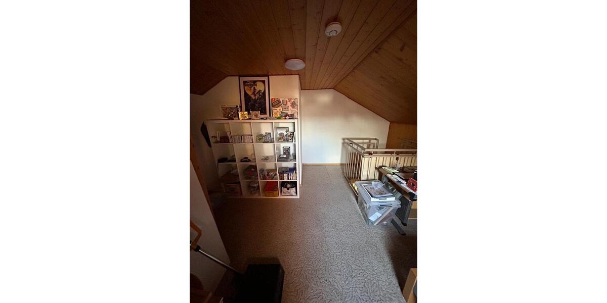 Dachgeschoßwohnung Erbach - 4 Zimmer, 100 m&sup2;, 290.000&euro; | Angebot:26953455