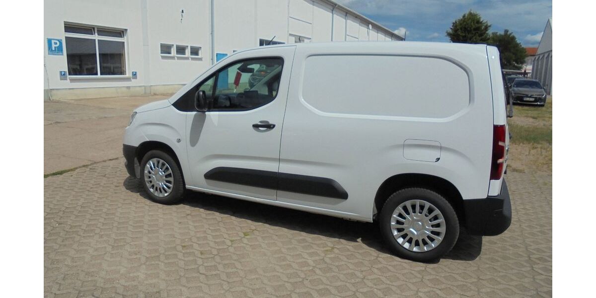 Toyota Proace (Verso) 66.581 km 13.700 &euro; Seelow 15306