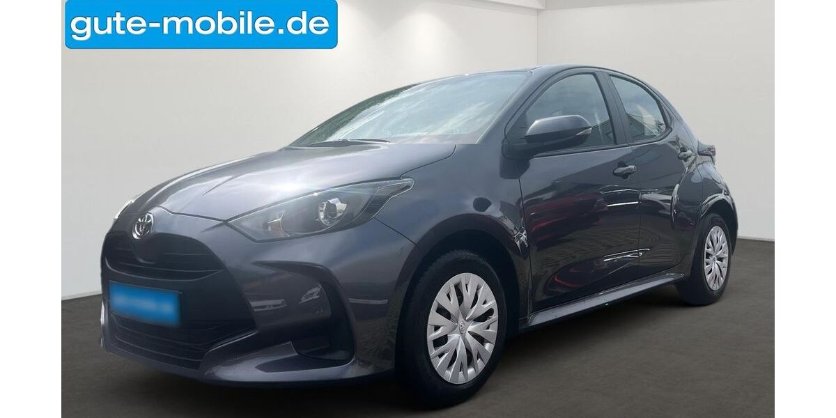 Toyota Yaris 9.200 km 15.200 &euro; Leonberg 71229