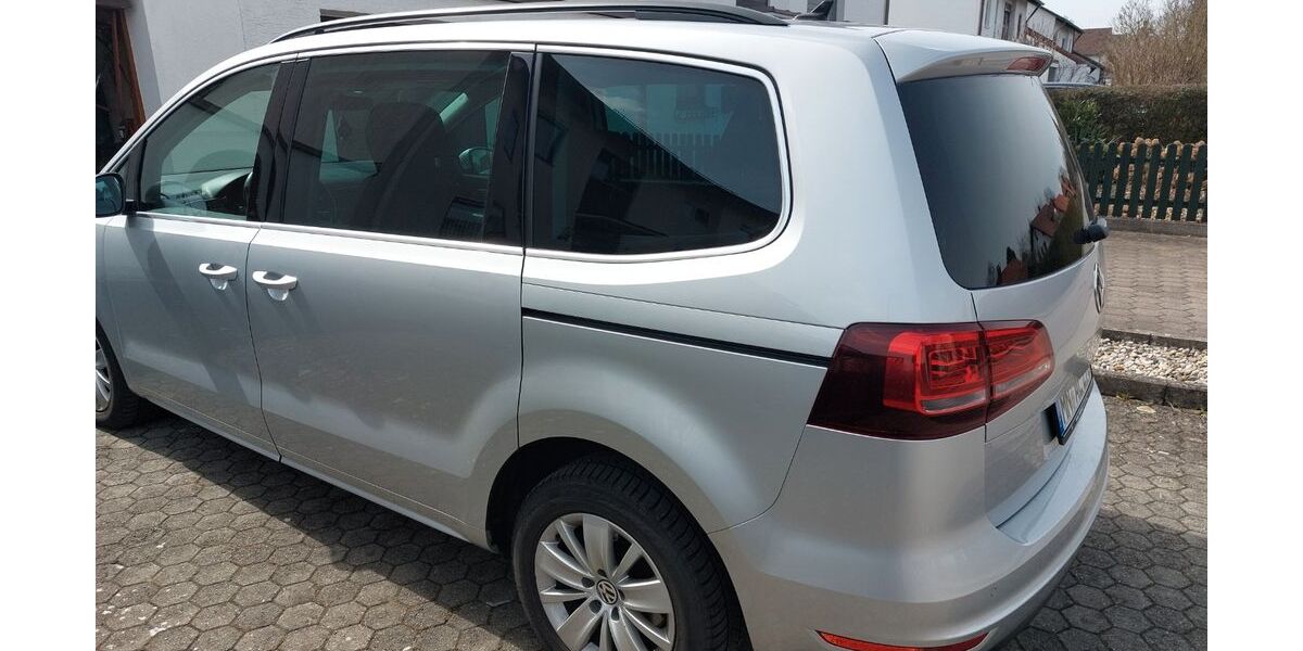 VW Sharan 208.000 km 14.500 &euro; Mindelheim 87719