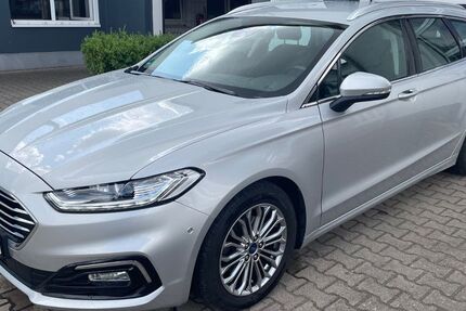 Ford Mondeo 72.998 km 21.100 &euro; Leuna 06237