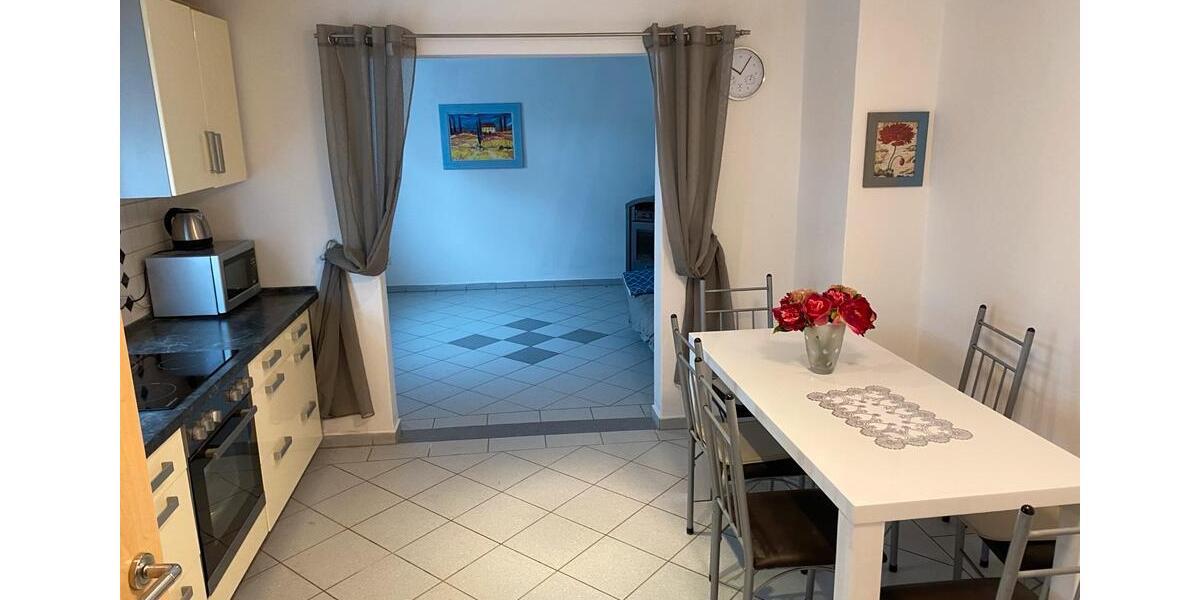 Mehrfamilienhaus, Wohnhaus Regen - 8 Zimmer, 203 m&sup2;, 1.600&euro; | Angebot:26343571