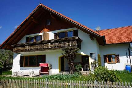 Haus zum Mieten in Apfeldorf 1.050 € 133 m² 3 zimmer