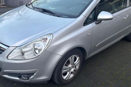 Opel Corsa 154.324 km 1.399 &euro; Düsseldorf 40235