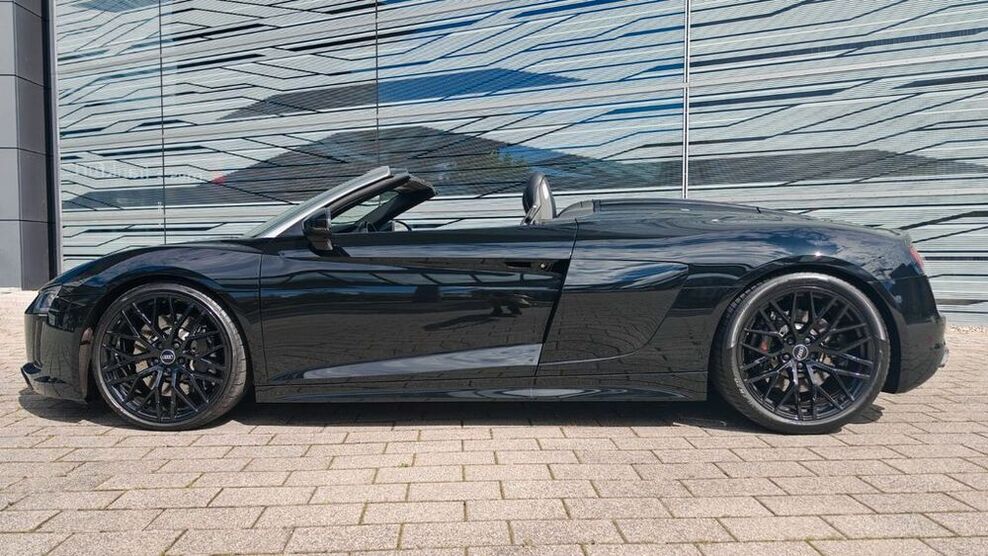 R8