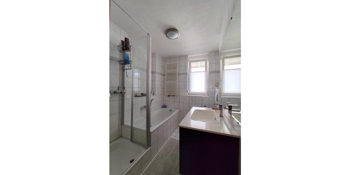 Reihenhaus Waldshut-Tiengen Tiengen - 5 Zimmer, 116 m&sup2;, 1.400&euro; | Angebot:26251408