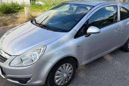 Opel Corsa 132.657 km 3.999 &euro; Bargteheide 22941