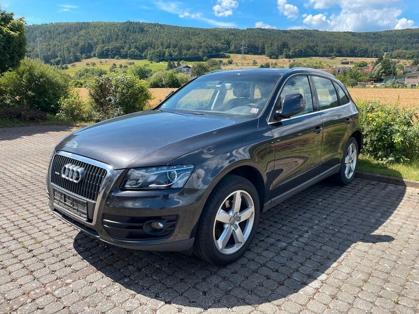 Audi Q5 205.000 km 10.900 € Coburg 96450