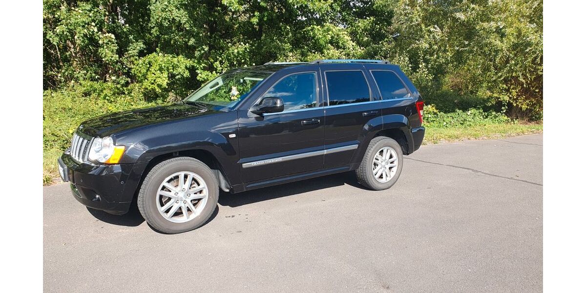 Jeep Grand Cherokee 185.000 km 11.600 &euro; Karlstein 63791