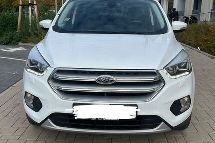 Ford Kuga 78.000 km 11.500 &euro; Berlin 12349