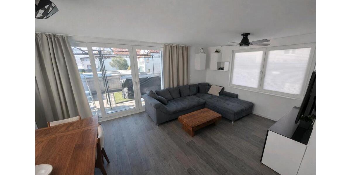 Einfamilienhaus Walldorf - 4.5 Zimmer, 183 m&sup2;, 2.250&euro; | Angebot:25445635