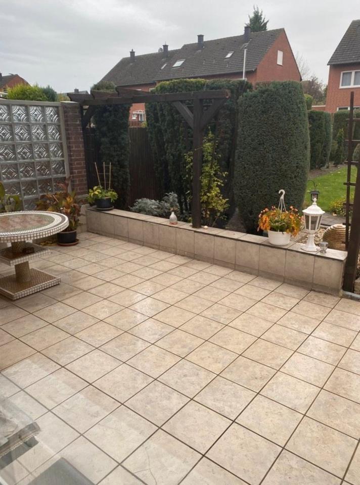 Reihenhaus mit Garage und Garten in ruhiger Wohnlage
