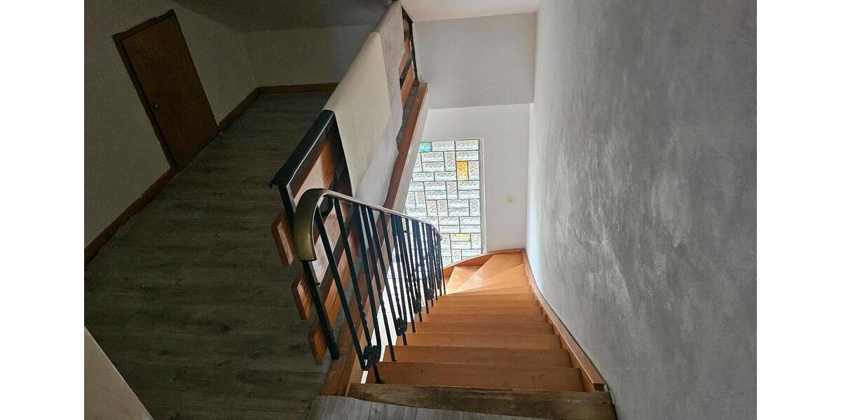 Reihenhaus Korbach - 6 Zimmer, 160 m&sup2;, 247.000&euro; | Angebot:25258961