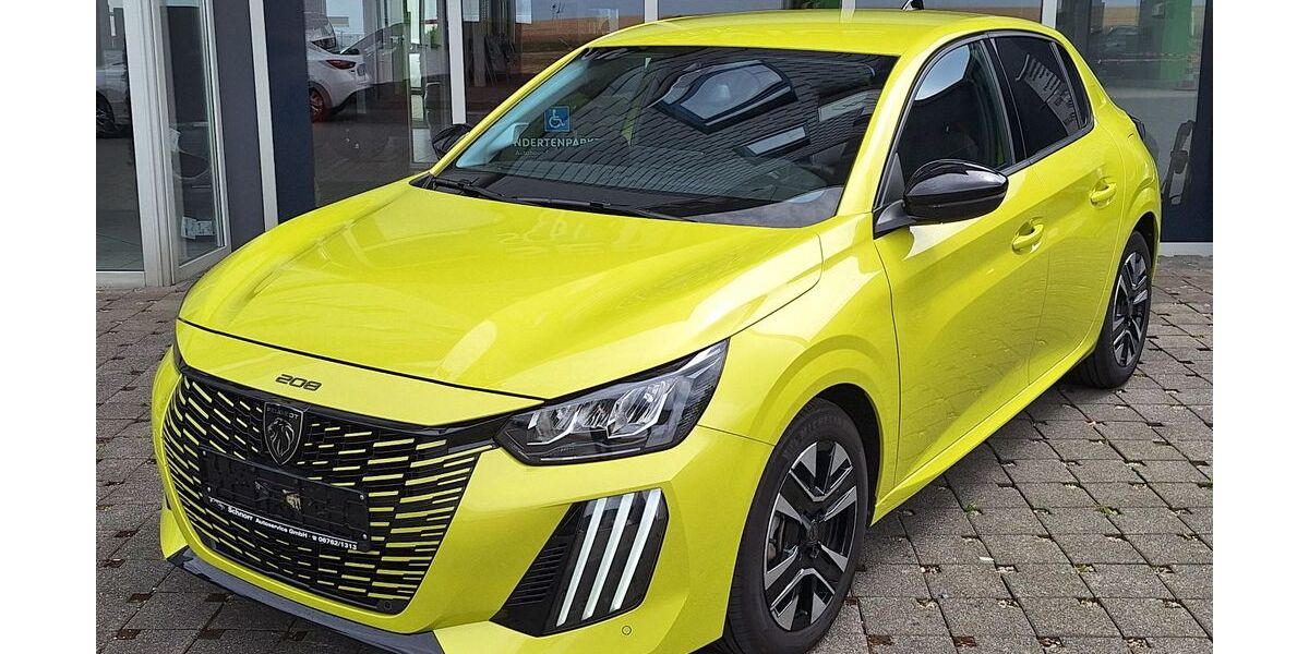 Peugeot 208 14.144 km 16.490 &euro; Kastellaun 56288