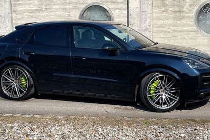 Porsche Cayenne 82.000 km 59.900 &euro; Guben 03172